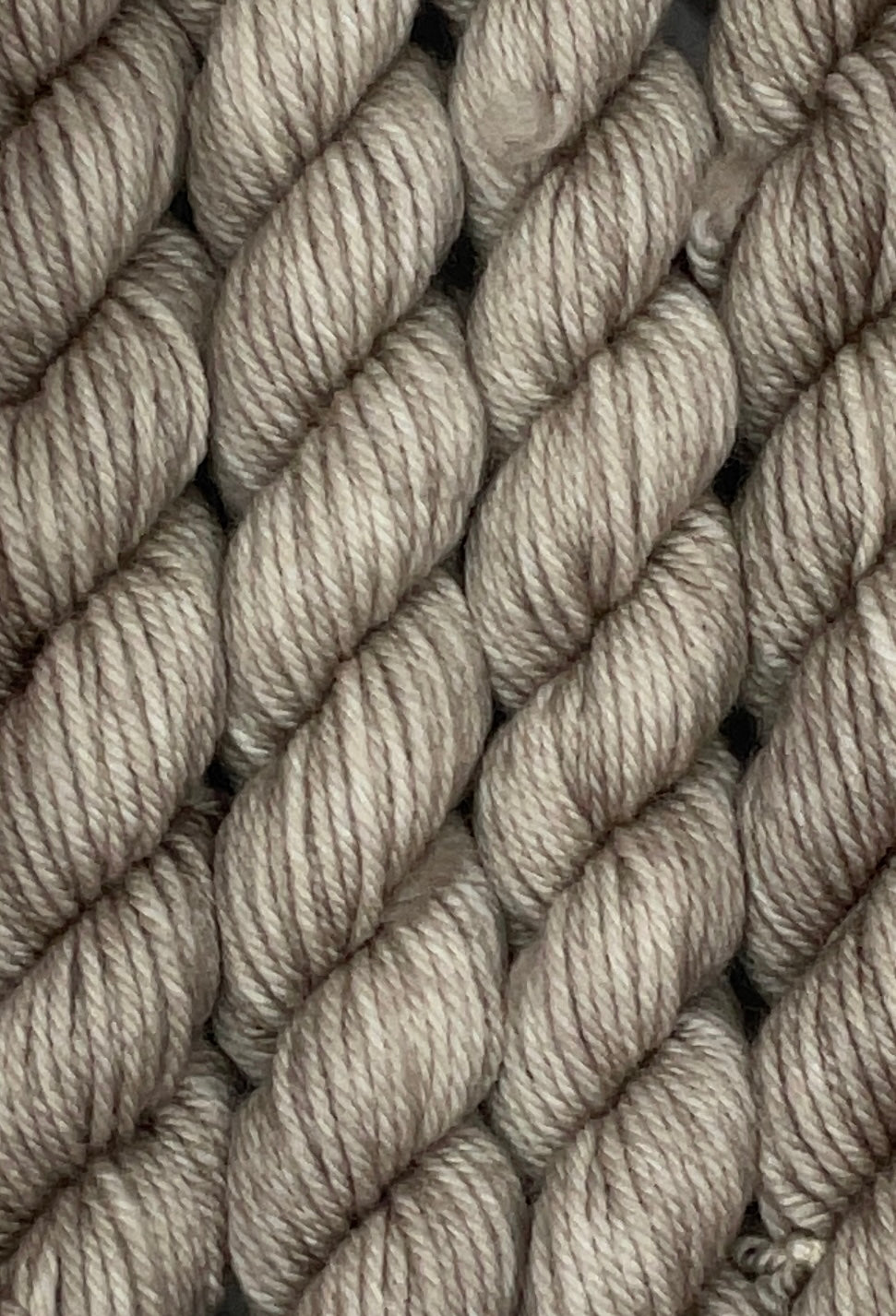 Classic Tonal Worsted 20g Skein