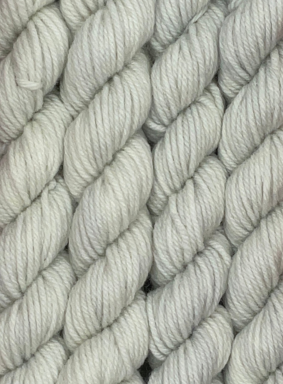 Classic Tonal Worsted 20g Skein