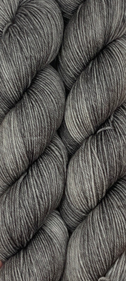 Classic Tonal DK 20g Skein