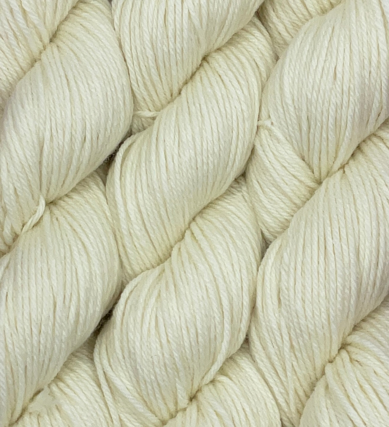 Classic Tonal DK 100g Skein