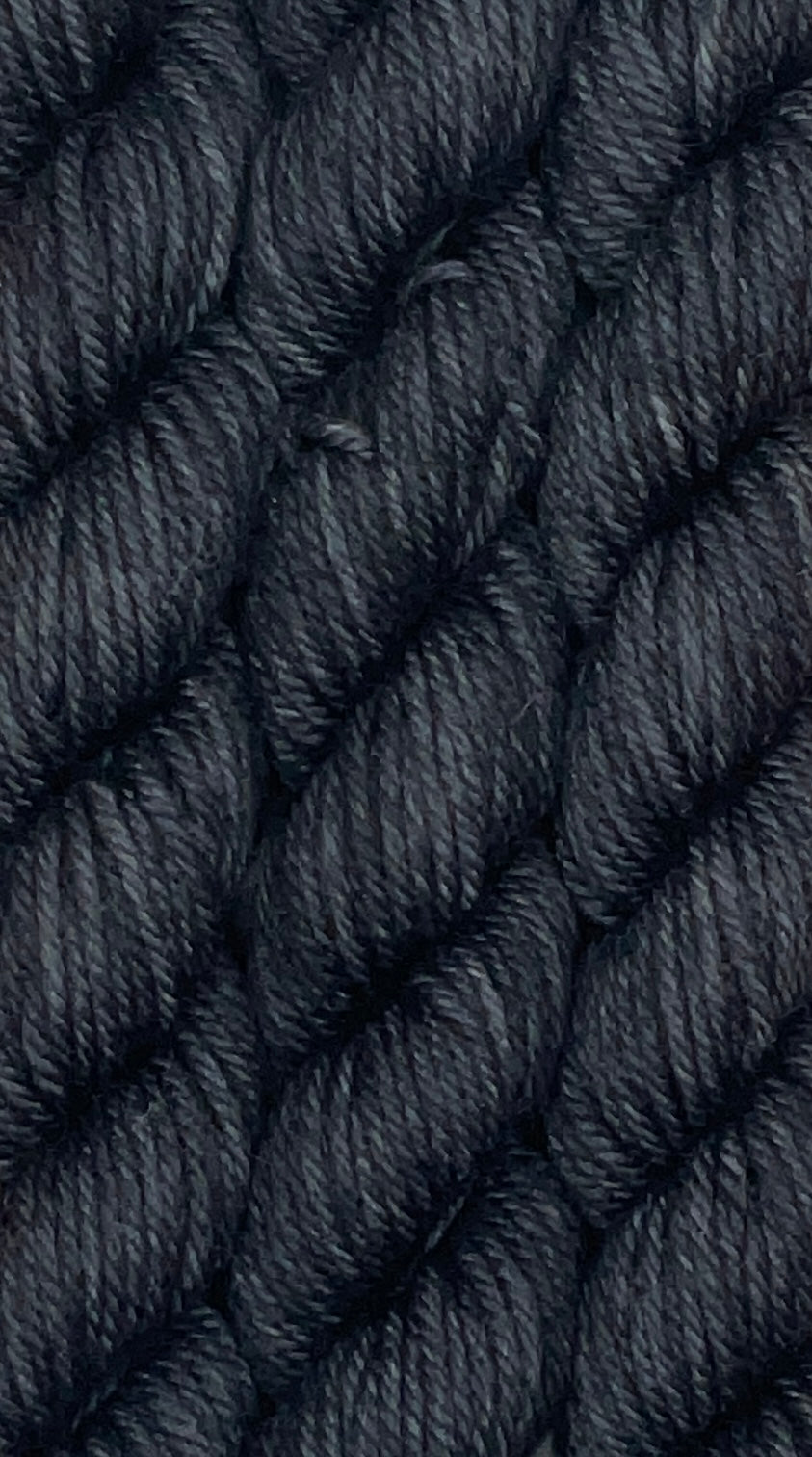 Classic Tonal DK 20g Skein