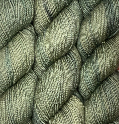 Traditional Tonal Fingering 100g Skein