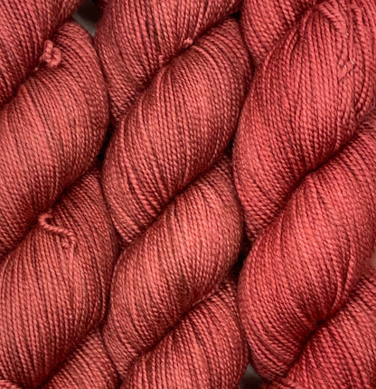 Traditional Tonal Fingering 100g Skein