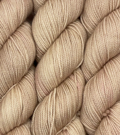 Traditional Tonal Fingering 100g Skein